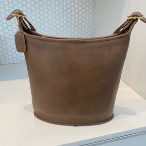 Vintage Coach Classic Shoulder Sac #9730 **READ**